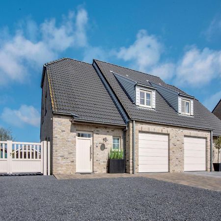 Modern Holiday Home In De Haan With Garden ภายนอก รูปภาพ