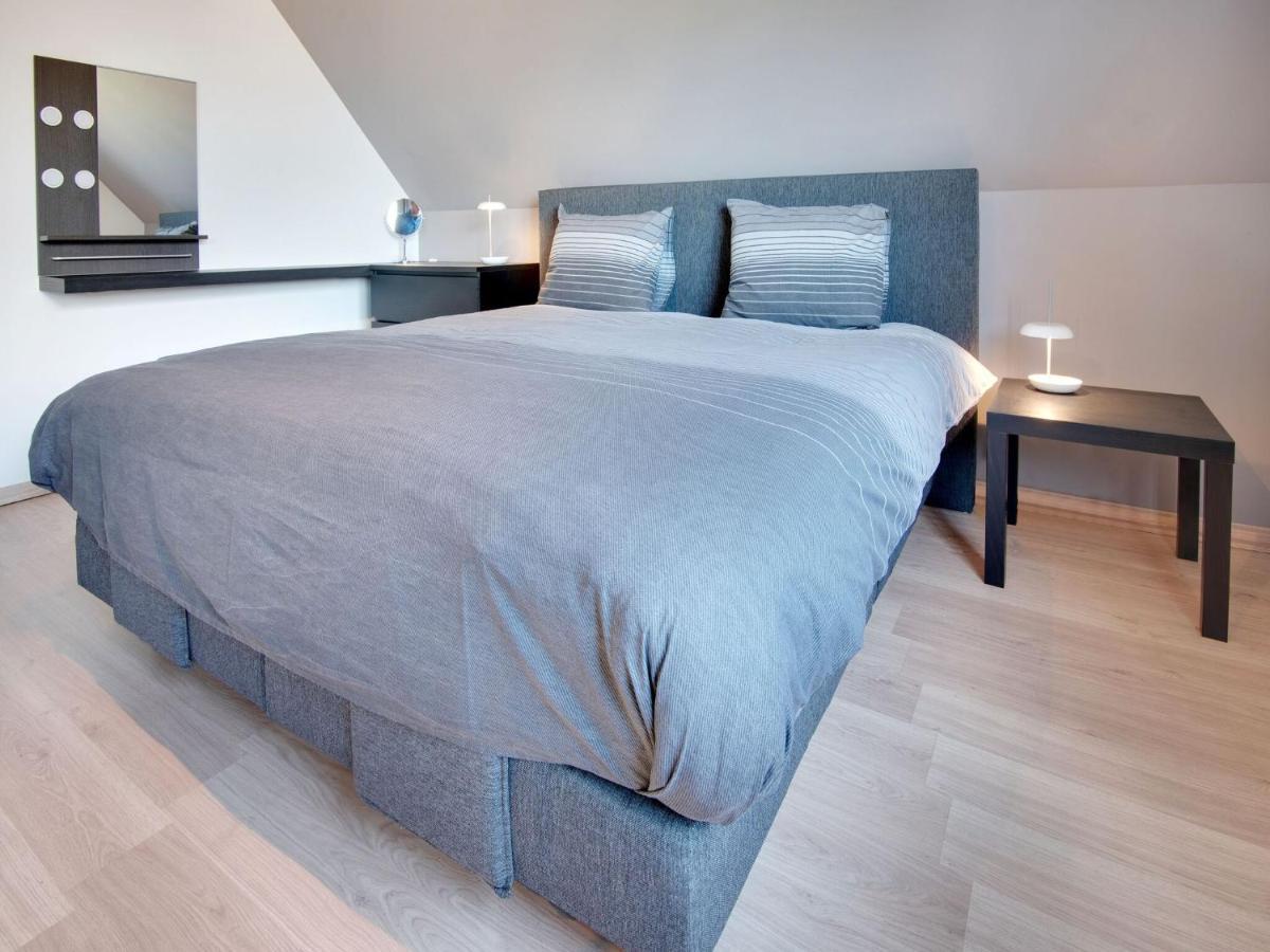 Modern Holiday Home In De Haan With Garden ภายนอก รูปภาพ