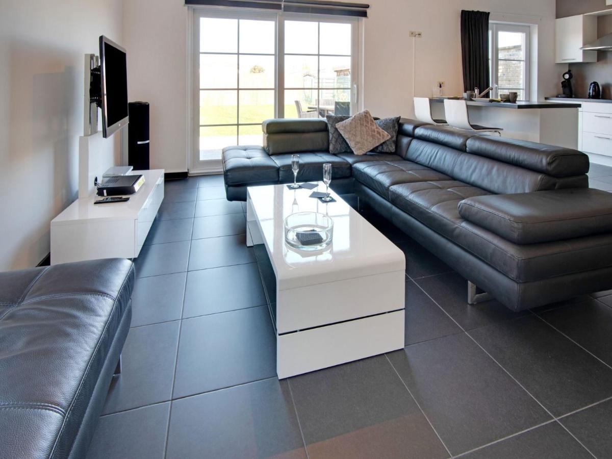 Modern Holiday Home In De Haan With Garden ภายนอก รูปภาพ