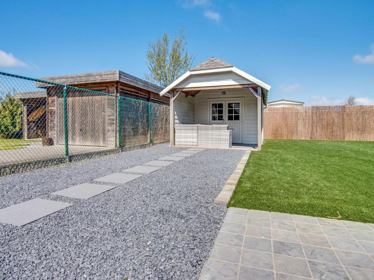 Modern Holiday Home In De Haan With Garden ภายนอก รูปภาพ