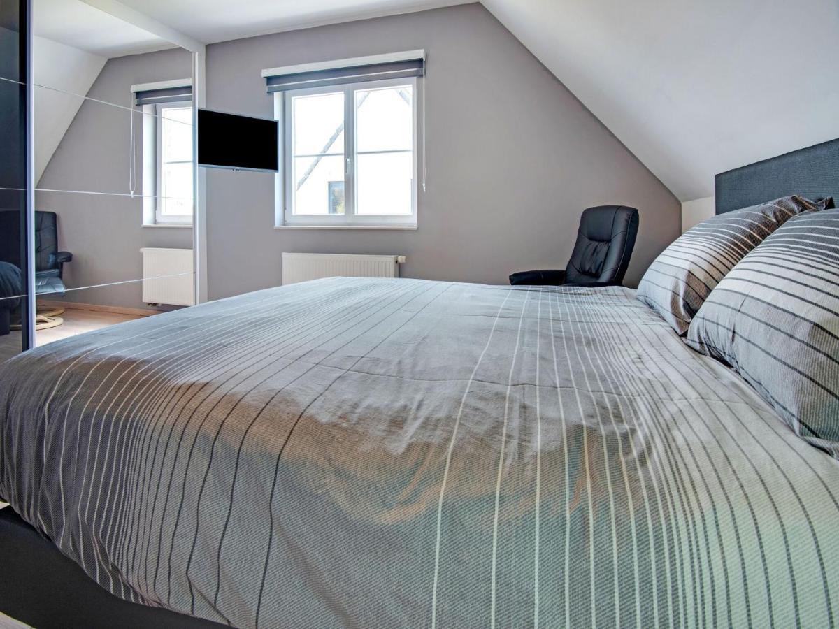 Modern Holiday Home In De Haan With Garden ภายนอก รูปภาพ